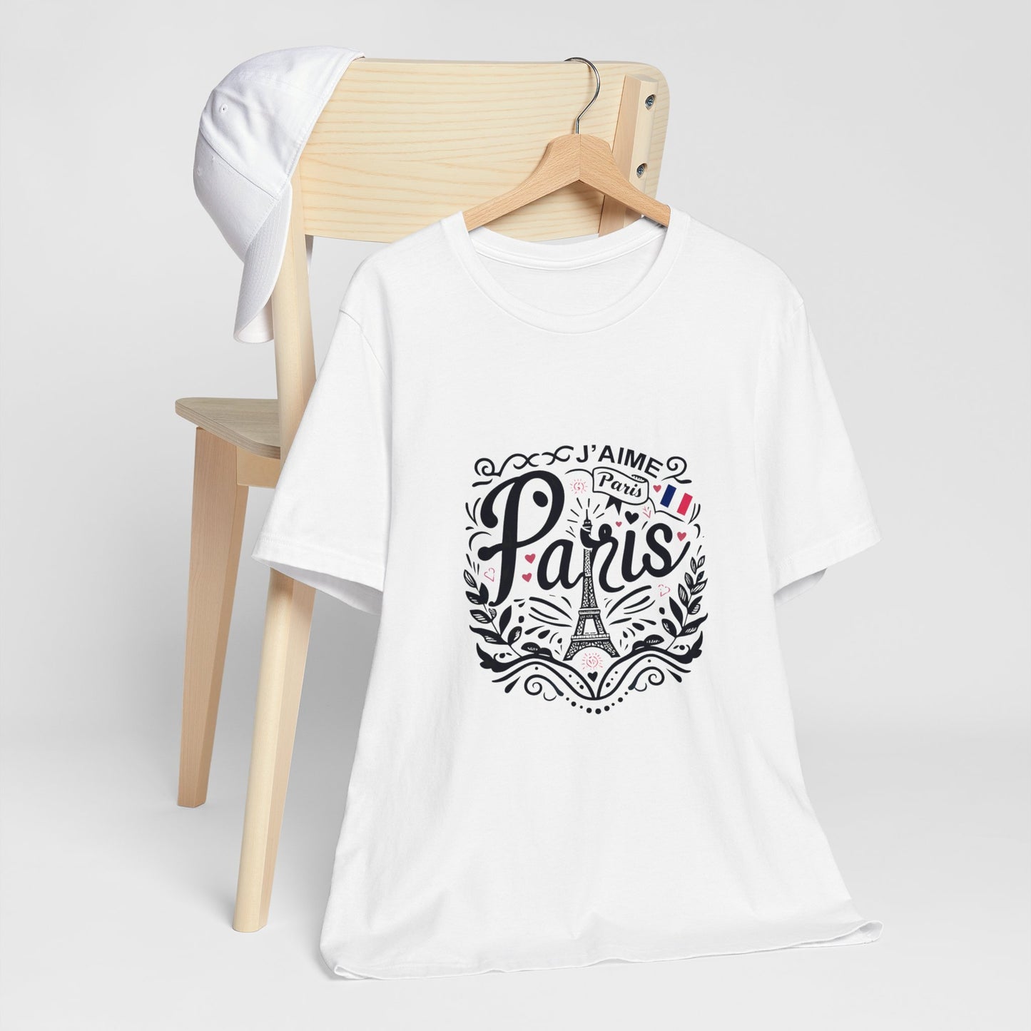 Women T-shirt with Paris Text